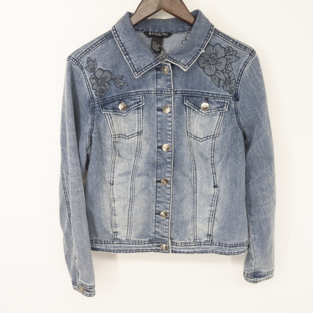 Baccini Denim Floral Embroidered Jean Jacket L